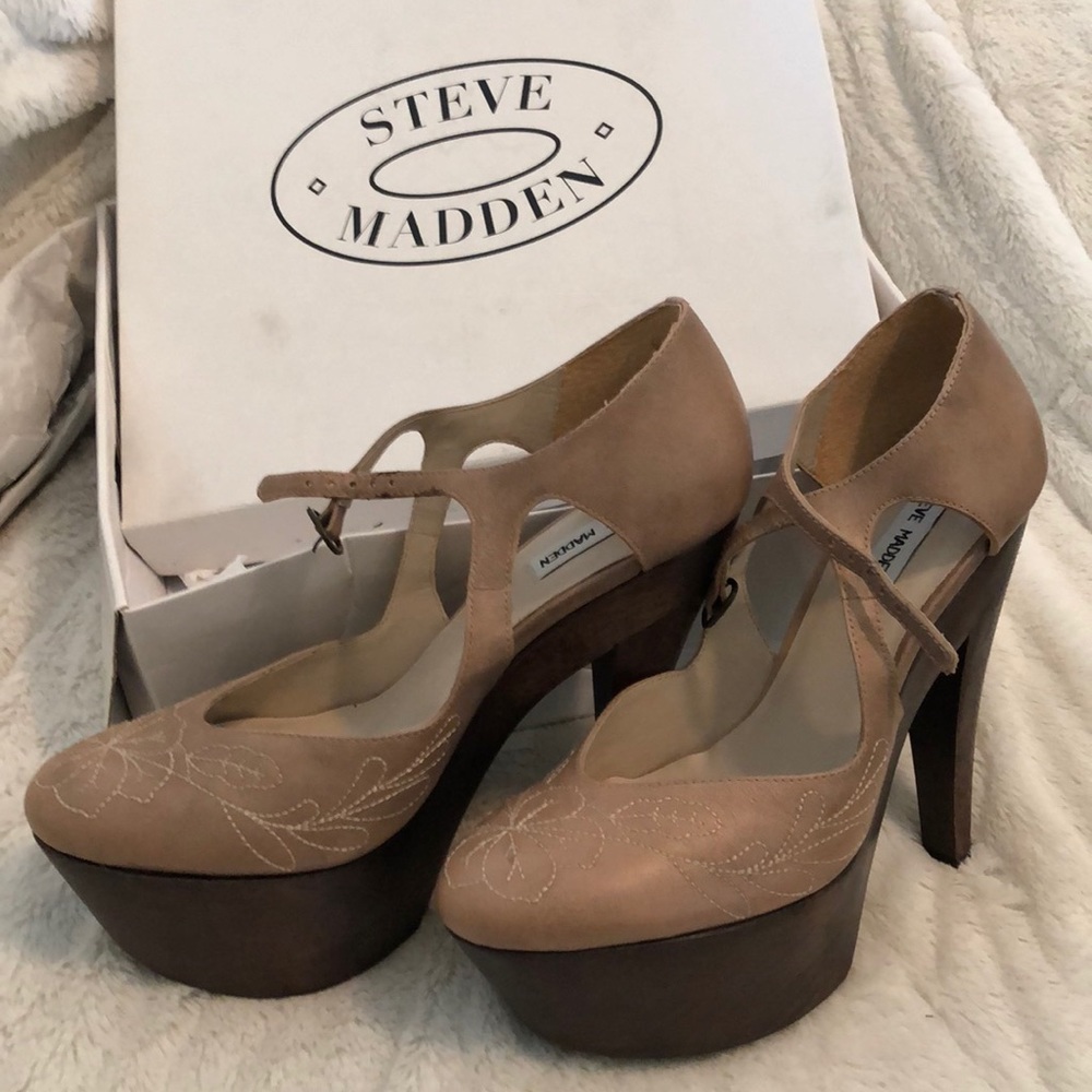 Steve Madden Platform
